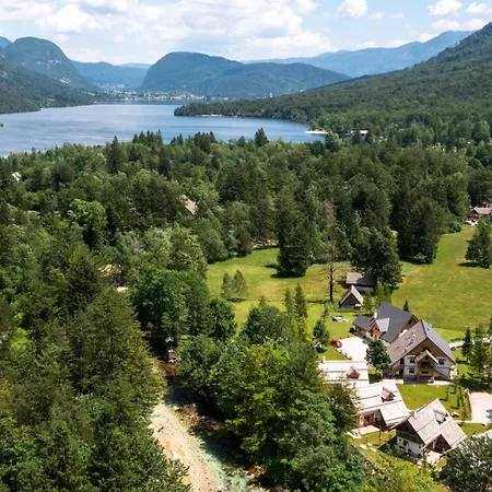 Chalet Alpik - *